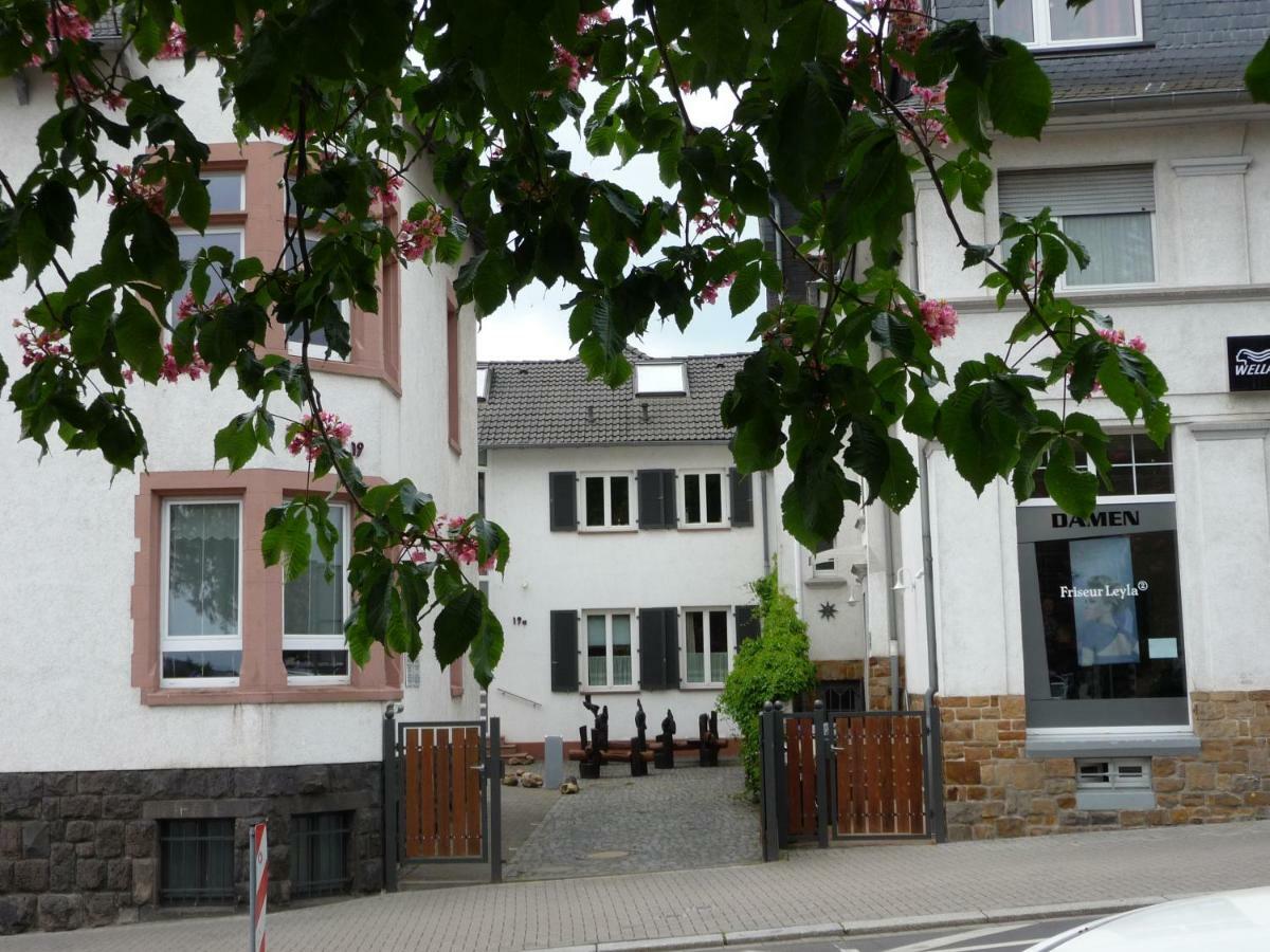 Ferienwohnungen Am Buergerpark Bad Nauheim Exterior photo